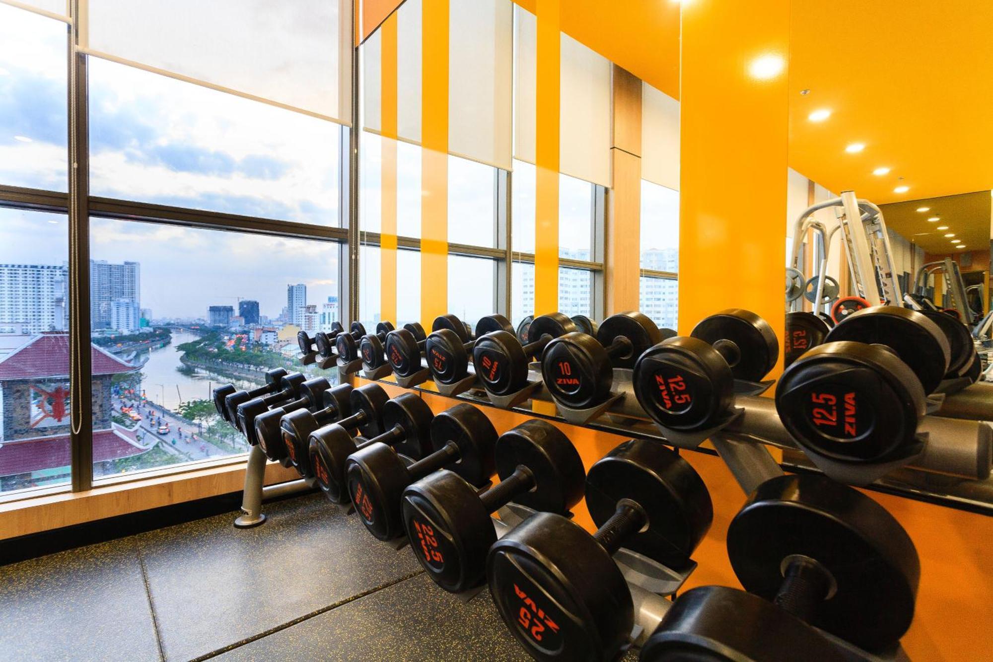 Lyn'S Home-River Gate- Pool- Gym-Pick Up Bandar Ho Chi Minh Luaran gambar